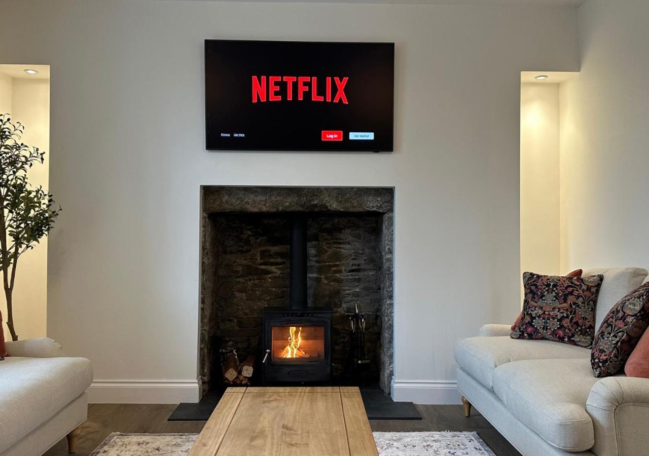 Вилла Stunning Scottish Hot Tub Getaway Гейтхаус-оф-Флит Экстерьер фото